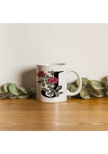 J Baş Harf Kırmızı Güller İle Sarılı Bardak 330 Ml Kişiye Özel Çiçekli Hediye Beyaz