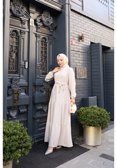 Kadın Kahve Küçük Kareli Kat Kat Kuşaklı Uzun Gofre Kumaş Tesettür Elbise 0220 Kahve