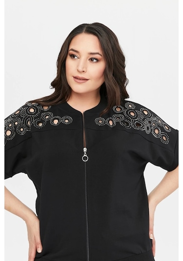 Omuz Ve Paça Lazer Kesimli Takım Siyah