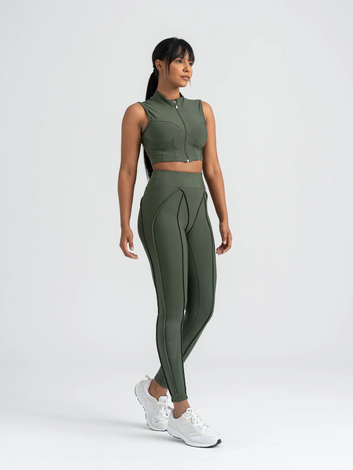 Dikişle Modellenmiş Spor Tayt Haki Yeşili