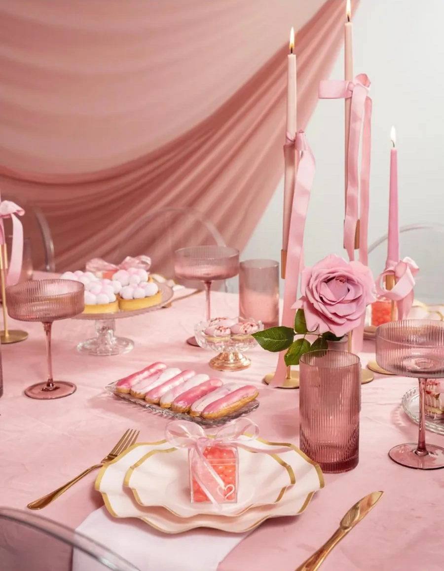 Merry Land Parti İçin Tek Kullanımlık Sofra Takımı 322334250 100 adet