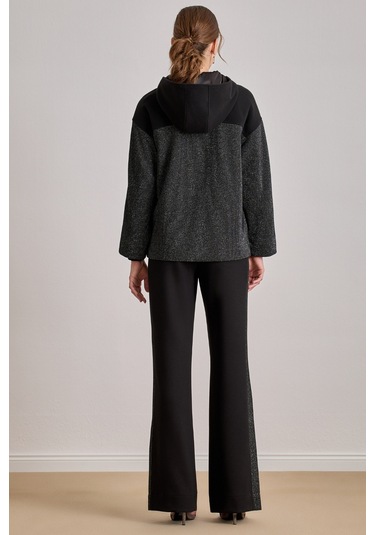 Cepli Siyah Kaşe Mont Siyah