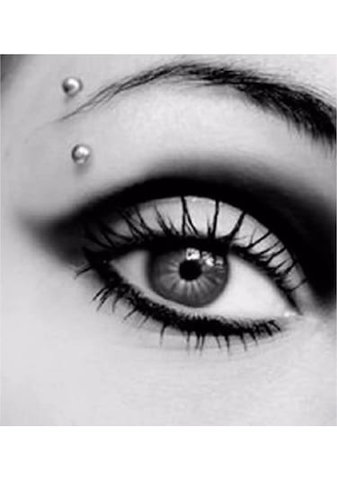 12 Mm Gümüş Renk Eğik Kavisli Kaş Piercing Çelik Dudak Helix Tragus Küpe