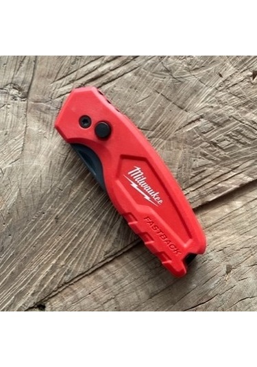 Milwaukee Pro Metal Katlanır Maket Bıçağı Fastback Compact 16cm