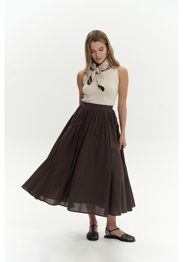 Amaya Bilek Hizasında Pileli Kahve Etek Kahve