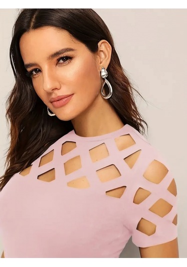 Modaserdem Kadın Kısa Kollu Baklava Desen Lazer Kesim Ithal Krep Bluz Pembe