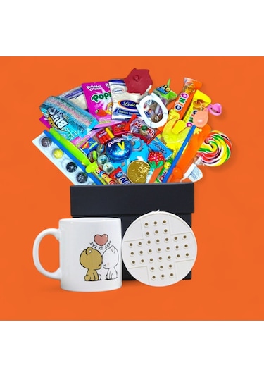 Geçmişin Büyüsüyle Dolu Özel Siyah Hediye Kutusu Ve İyi Ki Sen Yazılı Kupa Bardak