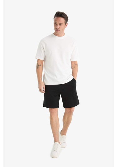 DeFacto Slim Fit Dar Kesim Cepli Pamuklu Basic Düz Bermuda Şort W1105AZ25SPBK81