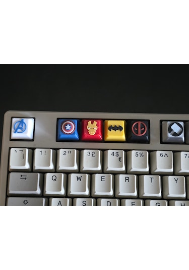 Avengers Süper Kahramanlar Logolu Renkli Mekanik Klavye Tuş Takımı