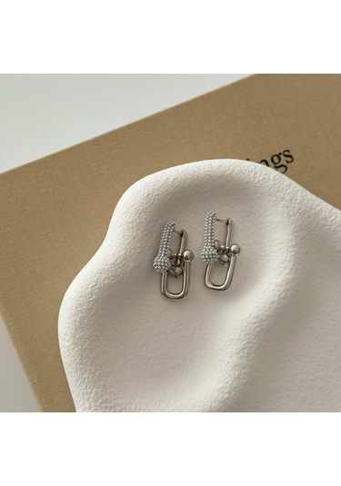 İnci Detaylı Gümüş Renk Modern Küpe Gümüş - Beyaz