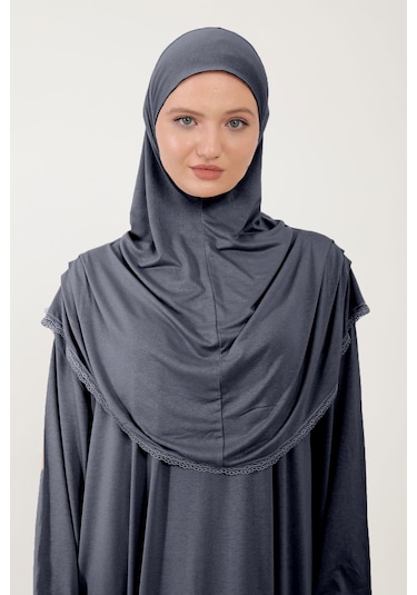Kadın Tesettür Pamuklu Başörtülü Namaz Elbisesi Dantelli Tek Parça Penye Kumaş Füme