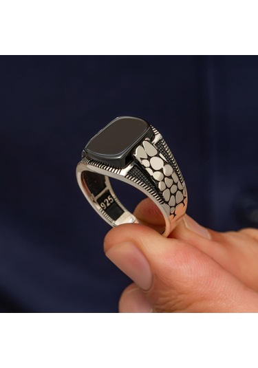 Siyah Oniks Taşlı Damar Desenli 925 Gümüş Yüzük Beyaz