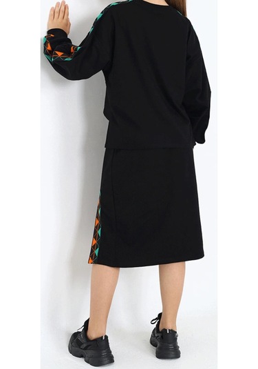 Kız Çocuk Yeşil Turuncu Şeritli Yırtmaç Etekli Sweatshirt Etek İkili Takımı Siyah