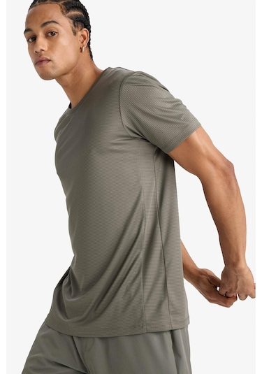 Defacto Defactofit Slim Fit Dar Kesim Bisiklet Yaka Çabuk Kuruyan Nefes Alabilen Esnek Kumaş Baskılı Sporcu Kısa Kollu Tişört E9318ax25aukh398 Haki