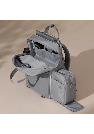Ulanzi F08 Lightweight Travel Backpack 18l