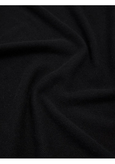 Guess Knitted Kadın Siyah Kaşmir Karışımlı Şal Aw5437pol03-bla Siyah