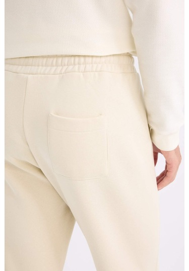 DeFacto Regular Fit Eşofman Altı Beli Lastikli Basic Düz Cepli Düz Paça D9707AX24AUER117