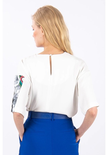 Kadın Asimetrik Desenli Kısa Kollu Bluz Frn1006 Mavi