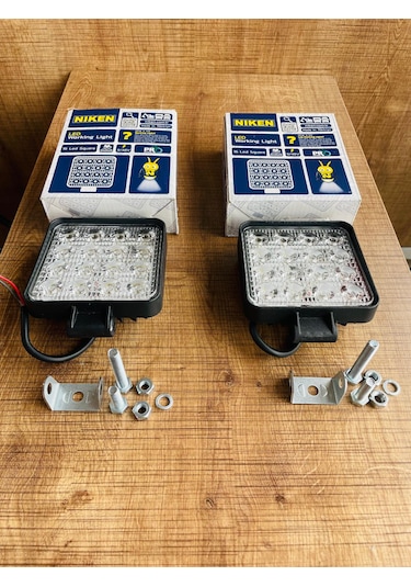 Üm Traktörler 16 Lı Led Lamba 2 Adet Takım