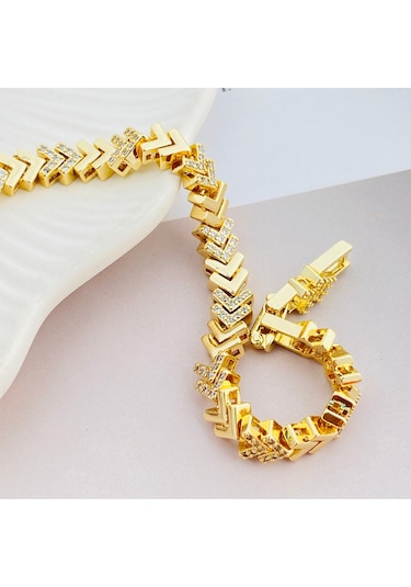 Kadın Bileklik V Model Bileklik Taşlı Vip Seri 14ayar Gold 19 Cm Gold