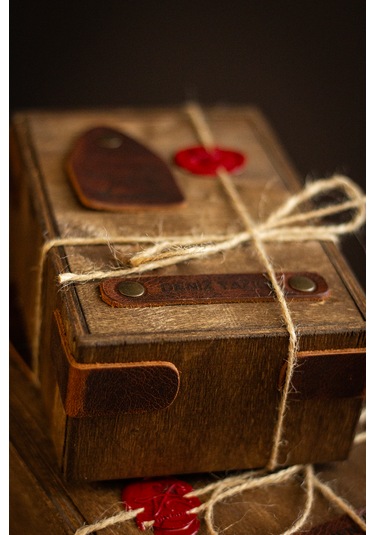 Hediyelik Ahşap Kutu İsimli Küçük