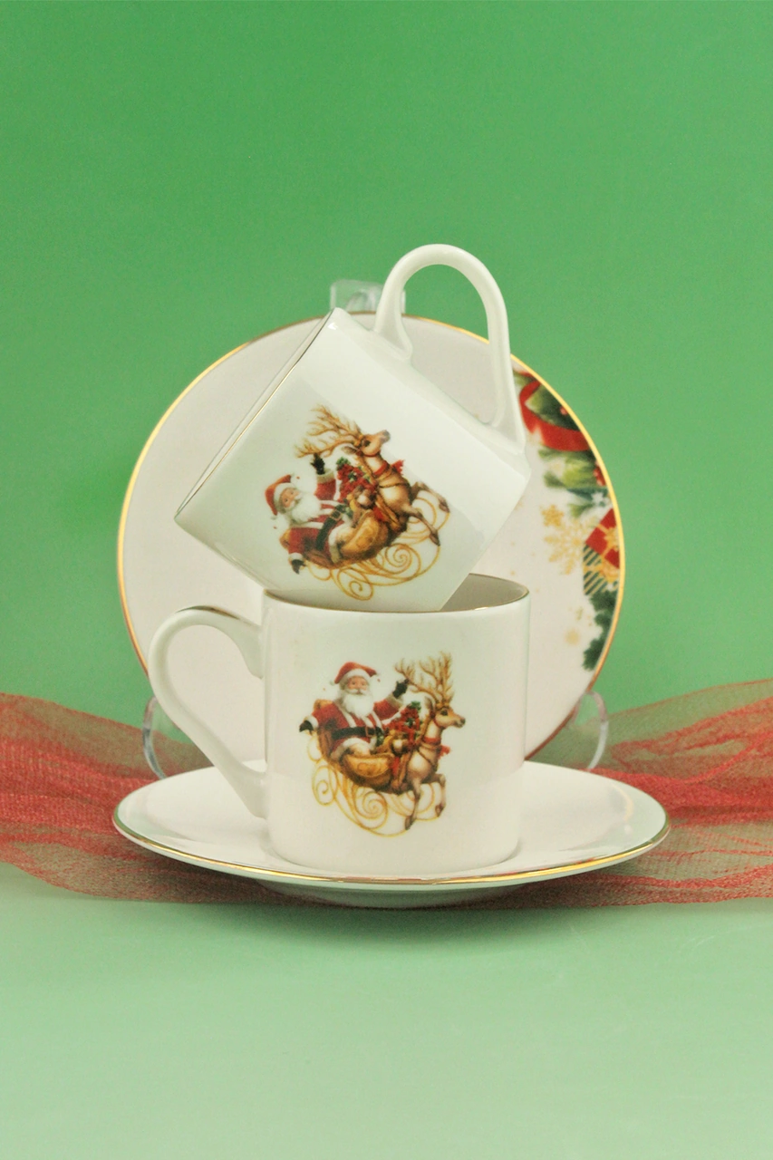 Christmas Reindeer Altın Yaldızlı İki Kişilik Kahve Fincan Takımı Beyaz - Altın