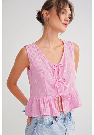4724 Kadın Çicek Desenli Bağlamalı Müslin Bluz Pembe Pembe