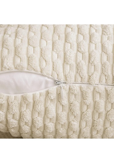 Moveevo Ev Dekorasyonu Yumuşak Plüsh Yastık Kılıfı 2 Adet, 18x18 İnç, Bej, Çekmeceli Desen, İç Dolgu Yok Diğer