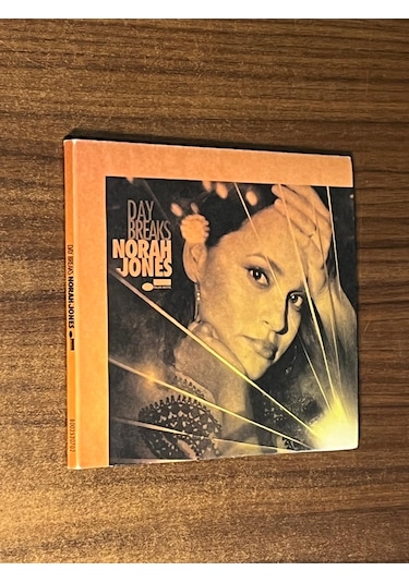 Norah Jones - Day Breaks , Digipakcd