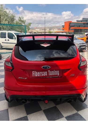 Focus 3 Rs Body Kit -fibersan Tuning