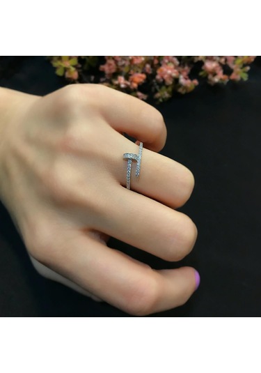 STELA ÇİVİ DESIGN YÜZÜK