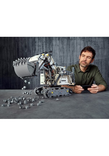 LEGO Technic 42100 Liebherr R 9800 Ekskavatör 4108 Parça