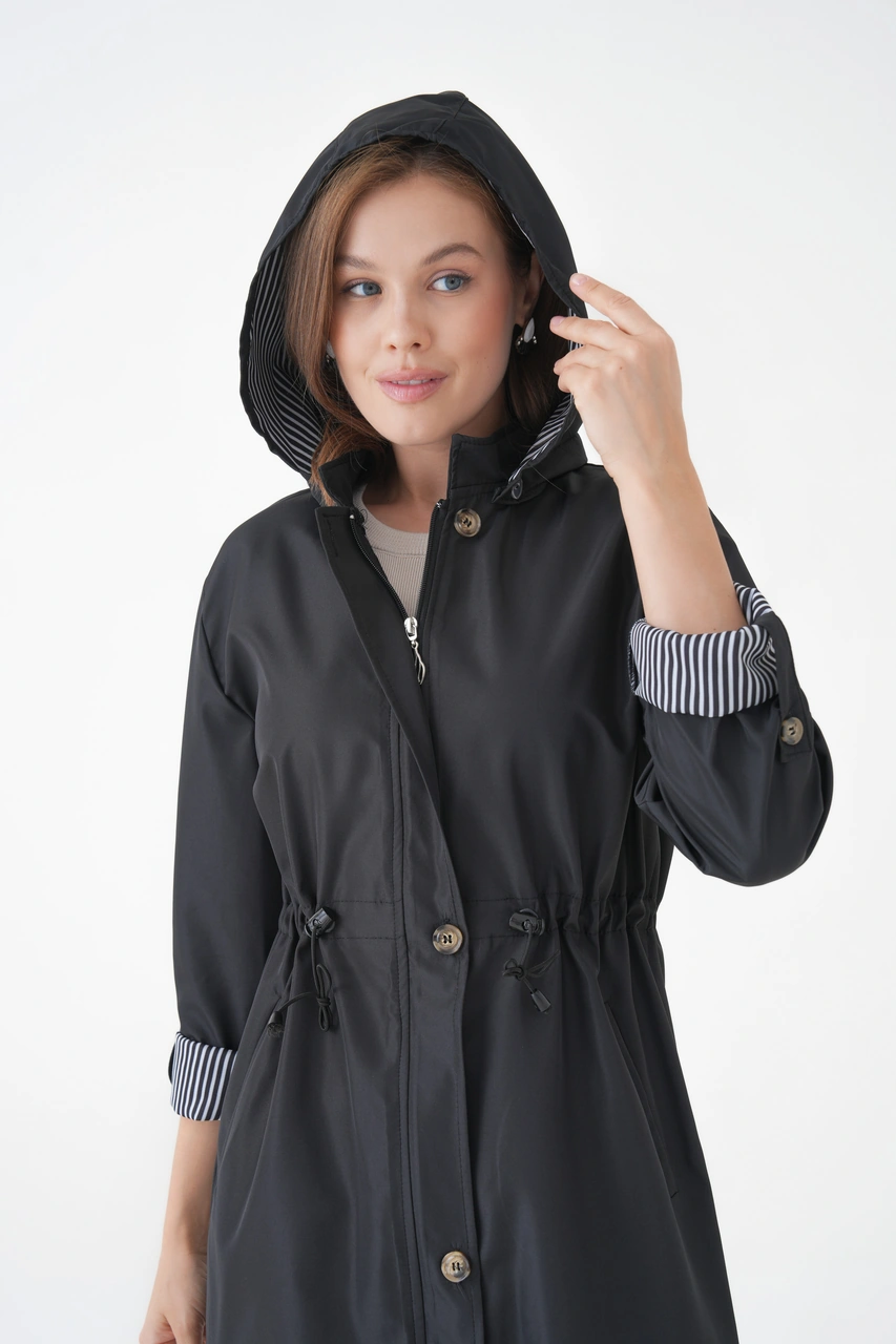 Kadın Rüzgar Ve Su Geçirmez Bondit Kumaş Çıkarılabilir Düğmeli Kapüşon Beli Tünelli Mevsimlik Trençkot Siyah