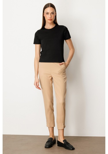 On Kadın Sıfır Yaka Kısa Kol Basic Bluz 61334 Siyah Siyah