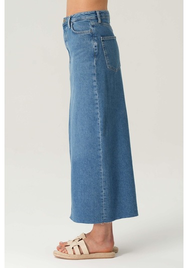 Orta Mavi Yüksek Bel Patı Fermuarlı Yırtmaçlı Etek Ucu Kesikli Maxi Jean Etek C 4532-054 Mavi
