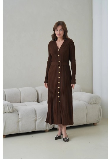 Kadın V Yaka Ful Düğme Kapama Kemer Detay Maksi Boy Fitilli Triko Elbise Kahve