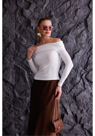 Madonna Yaka Uzun Kollu Fitilli Kadın Bluz Beyaz