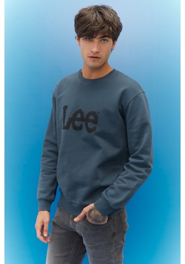 Lee Regular Fit Normal Kesim %100 Pamuk Sıfır Yaka Sweatshirt L80X003 Çok Renkli Lee Regular Fit Normal Kesim %100 Pamuk Sıfır Yaka Sweatshirt L80X003 Çok Renkli