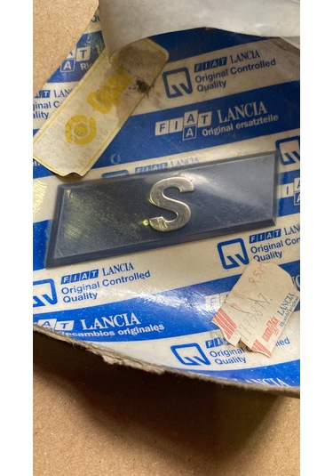 Lancia Fiat Tempra Tipo Uno - S - Amblem Yazı Fiat Lancia