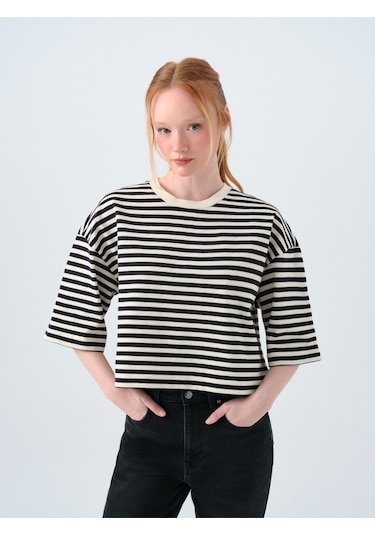 Loose Crop Kadın Tshirt K.kol Siyah