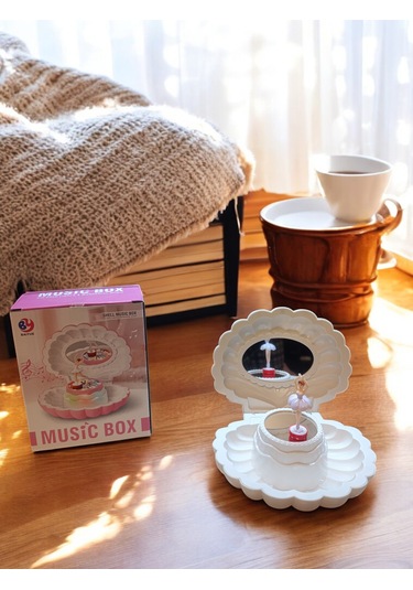 Hareketli Balerinli Işıklı Müzik Ve Takı Kutusu