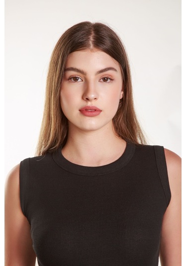 Kadın Siyah Fitilli Likralı Sıfır Kol Bisiklet Yaka Örme Atlet Tshirt Bluz Siyah