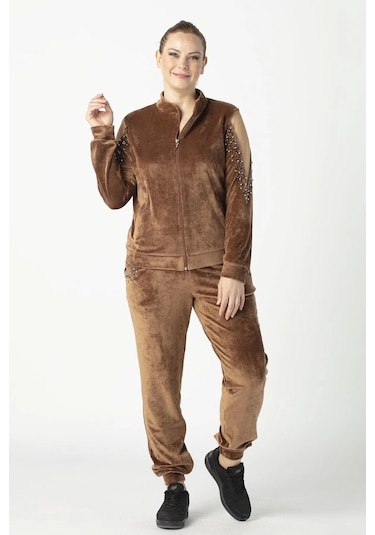 1950 Kolları Taşlı Tam Kalıp Tarz Kadife Büyük Beden Eşofman Takımı Taba Taba