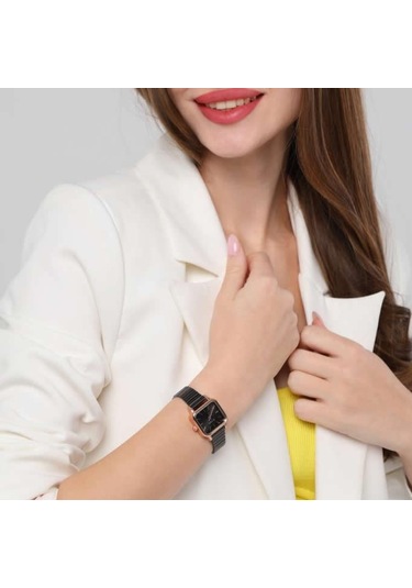 Minimal Kare Siyah Kadran Rose Gold Kasa Kadın Kol Saati Rose Gold