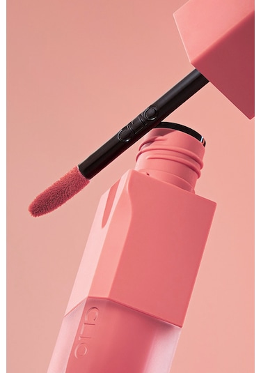 Pürüzsüz Ve Kadifemsi Dokulu, Doğal Görünüm Sunan Tint Clıo Chiffon Blur Tint 01 Peach Bebe 01