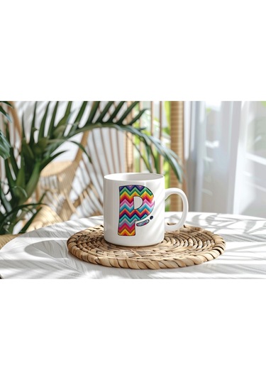 P Harfi Renkli Zigzag Desenli Kupa Bardak - Afrika Tarz Etnik Tasarım Kupa - Kişiye Özel Beyaz