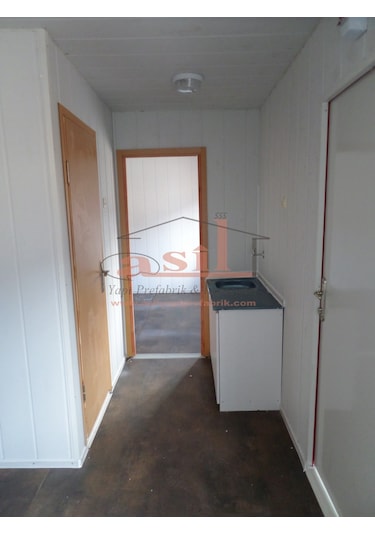 21 M² 1+1 Çatı+Verandalı Dış Cephe Betopanlı Konut Konteyner