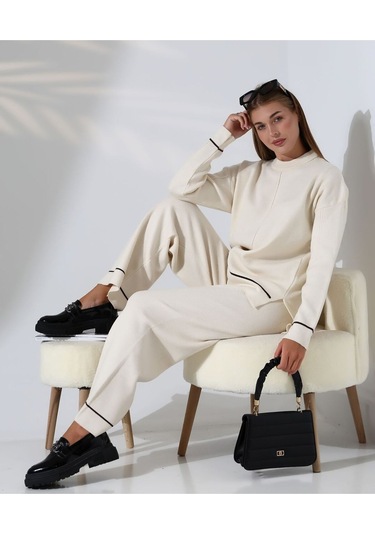 Kontrast Dikişli Kadın Triko Takım Taş
