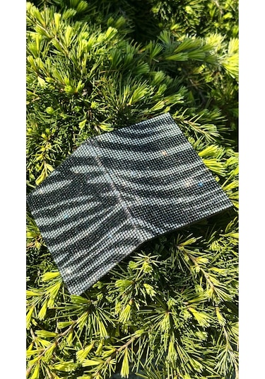 Taşlı Ruhsat Kılıfı Zebra Desen Siyah Gri Beyaz Taş Bekaks