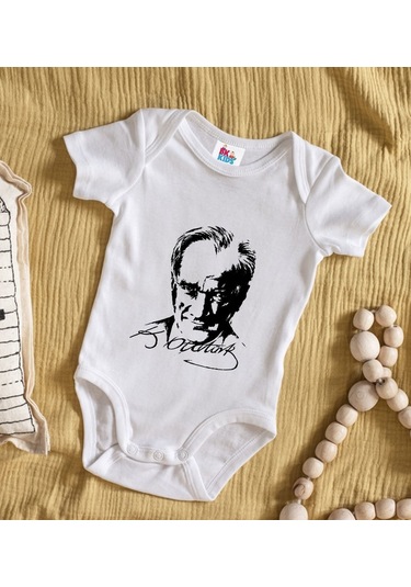 Bk Kids Atatürk Temalı Beyaz Bebek Body Zıbın-13 Çok Renkli